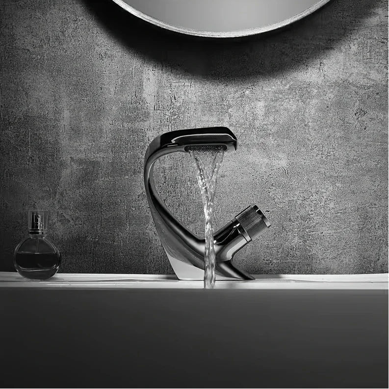 Moro Waterfall Faucet